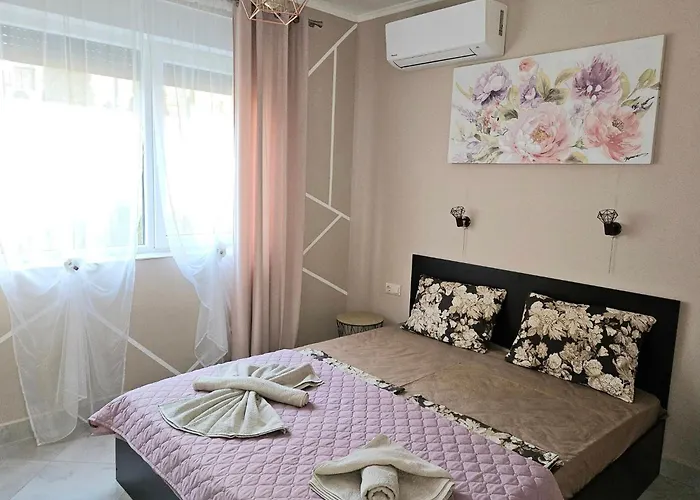 Διαμέρισμα Gg Garden Deluxe *