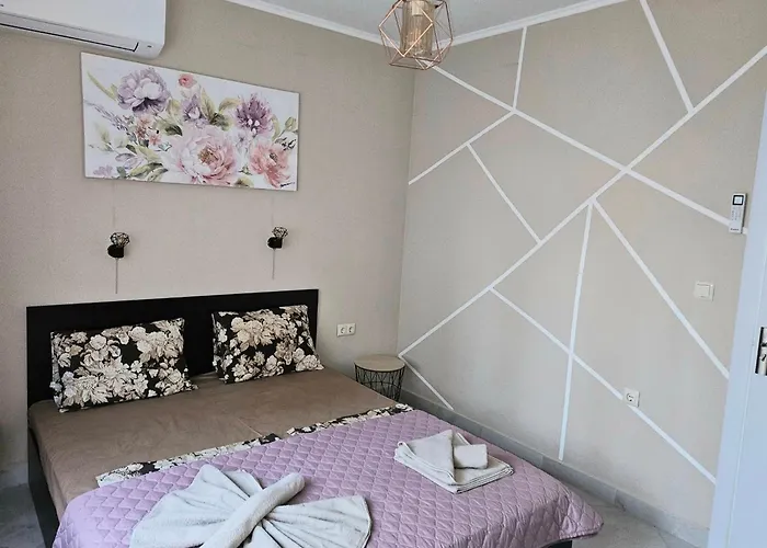 Апартамент Gg Garden Deluxe *